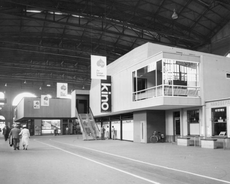 Cinéma de la gare de Zurich en 1959 ©Baugeschichtliches Archiv der Stadt Zürich